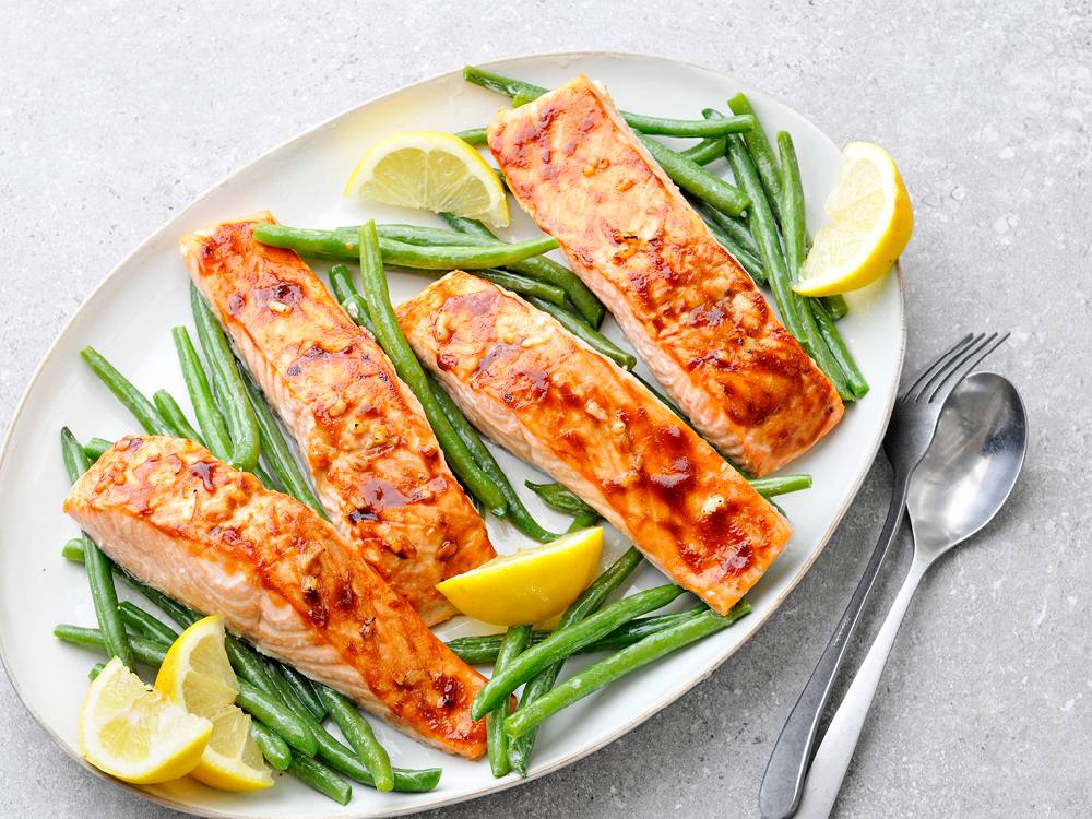 Honey Garlic Salmon with Green Beans