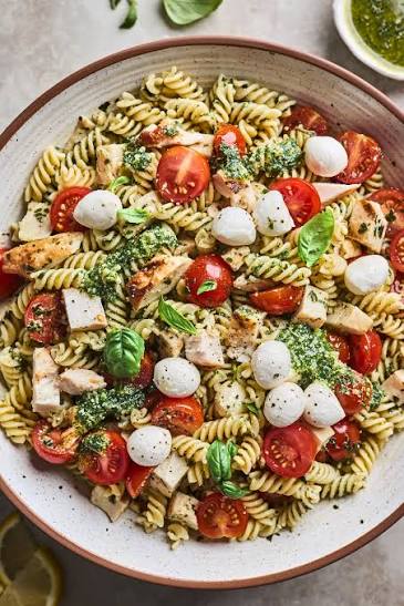 Chicken Pesto Pasta Salad