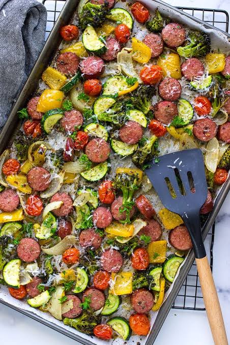 Sheet Pan Sausage and Vegetables